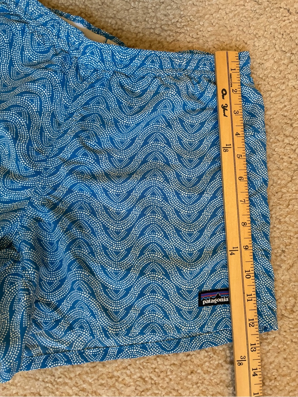 Patagonia Women's 5" Baggies | Blue Wave Patterned Shorts S - Picture 11 of 16